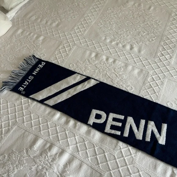 Penn State Scarf (Unisex) - Picture 3 of 6